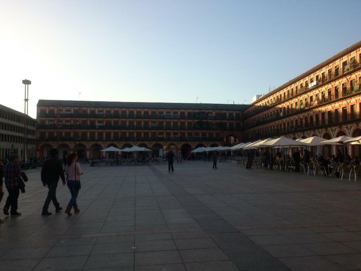 Apartamento Plaza De La Corredera Córdoba Exterior foto